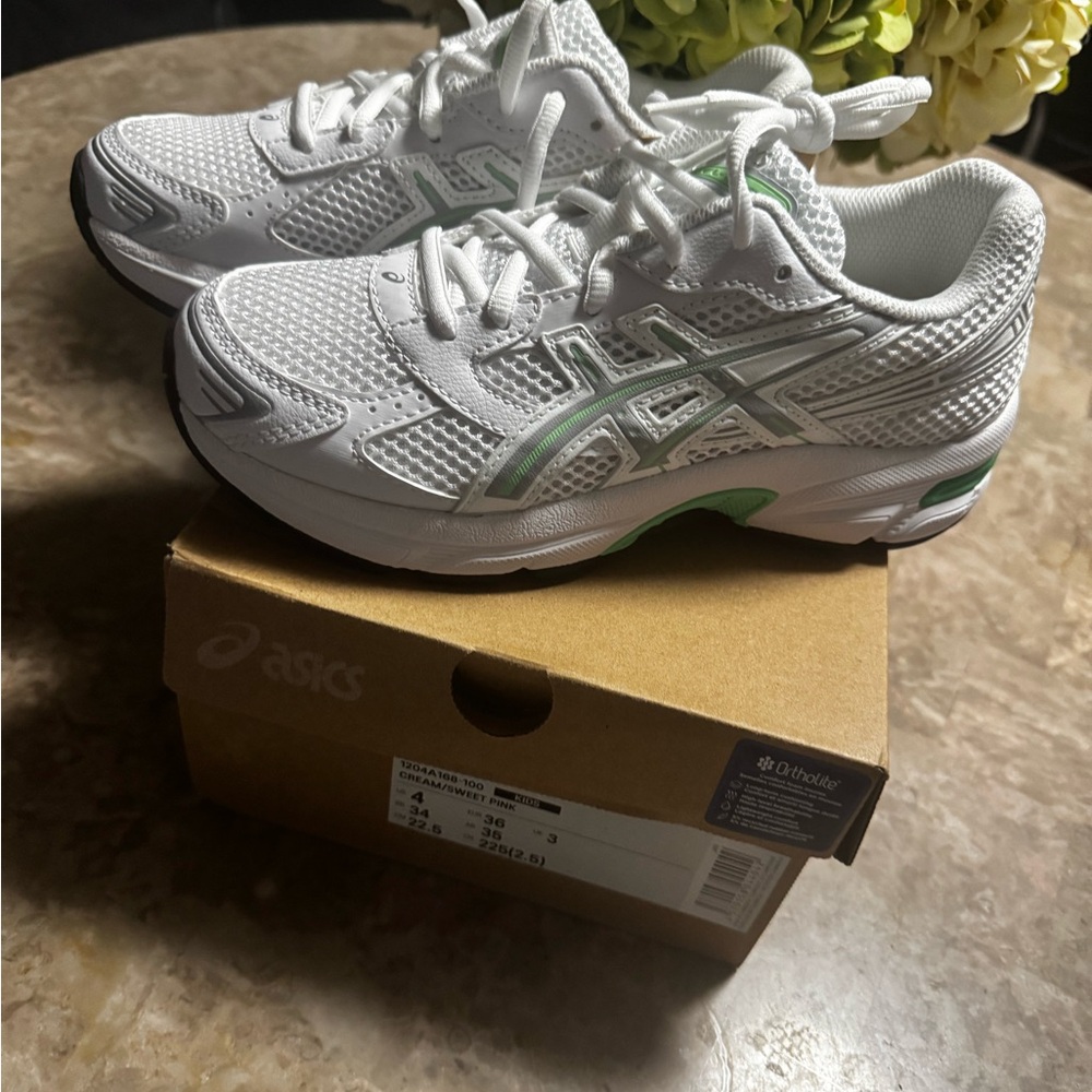 ASICS